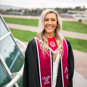 Meet your Posher, Leah